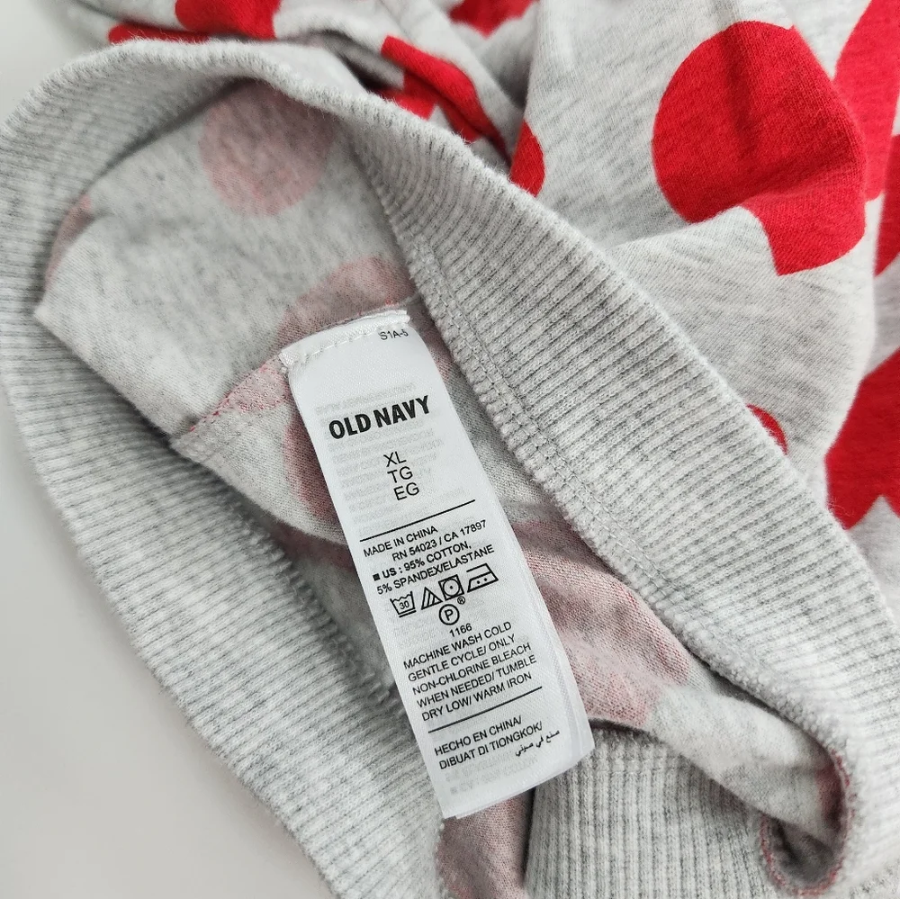 Hearts dog sweater in gray‎ Size XL